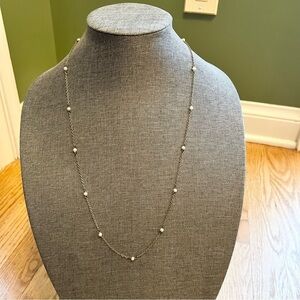 🍭6/$30 Delicate chain and faux pearl necklace